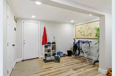 238 E Main St, Chicopee, MA 01020 - Photo 16