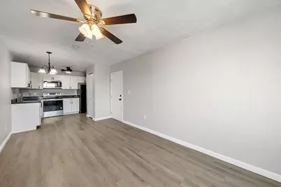 22 Irving St #15, Everett, MA 02149 - Photo 6