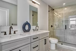 62 Foundry St, Wakefield, MA 01880 - Photo 12