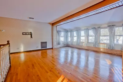 119 Oakridge St., Chicopee, MA 01020 - Photo 10