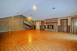 119 Oakridge St, Chicopee, MA 01020 - Photo 14