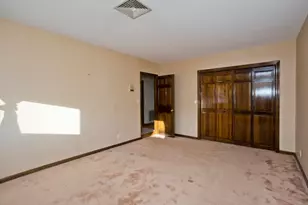 119 Oakridge St, Chicopee, MA 01020 - Photo 32