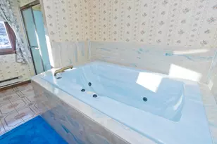 119 Oakridge St, Chicopee, MA 01020 - Photo 30