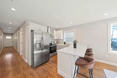 52 Bellevue St #1, Boston, MA 02125 - Photo 4
