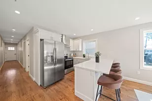 52 Bellevue St, Boston, MA 02125 - Photo 4