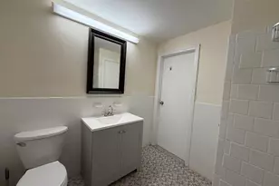 7 Cass St, Boston, MA 02132 - Photo 10