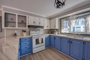 191 Red Oak Terrace, Taunton, MA 02780 - Photo 8