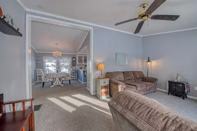 191 Red Oak Terrace, Taunton, MA 02780 - Photo 4