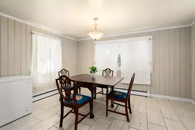 17 Lincoln Ave, Millbury, MA 01527 - Photo 10