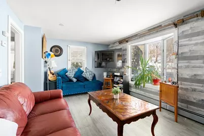 17 Lincoln Ave, Millbury, MA 01527 - Photo 6