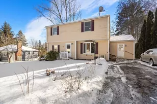 17 Lincoln Ave, Millbury, MA 01527 - Photo 2