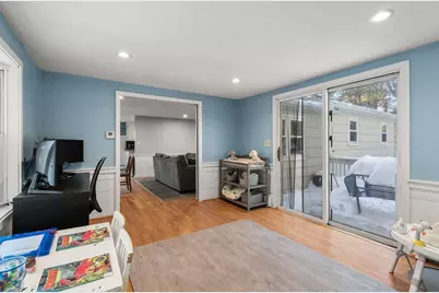 70 Bardin St, Hanover, MA 02339 - Photo 8