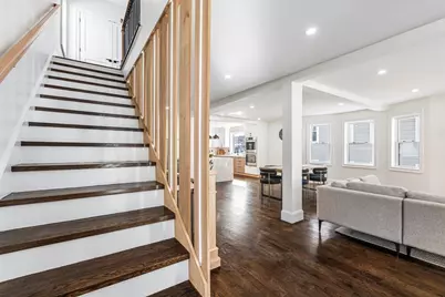 7 Park Ave Ext, Arlington, MA 02475 - Photo 8