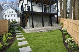 7 Park Avenue Extension, Arlington, MA 02475 - Photo 2