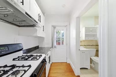 7 Orchard St #1, Newton, MA 02458 - Photo 8
