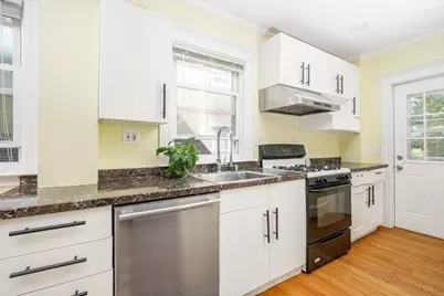 7 Orchard St #1, Newton, MA 02458 - Photo 2