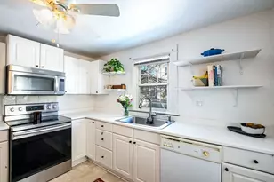 111 Fruit St, New Bedford, MA 02740 - Photo 6