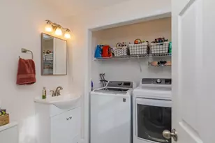 65 Farm Hill Rd, Leominster, MA 01453 - Photo 10