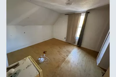 131 College St, Springfield, MA 01109 - Photo 32