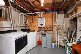 29 Valentine St, Fall River, MA 02720 - Photo 34