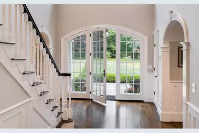 37 Forster, Manchester by the Sea, MA 01944 - Photo 4