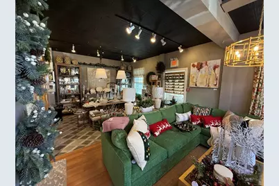 8-10 Essex St #1, Andover, MA 01810 - Photo 4