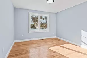 23 Orrison St, Worcester, MA 01609 - Photo 16