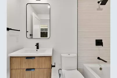 327 Alewife Brook Pkwy #B, Somerville, MA 02144 - Photo 38