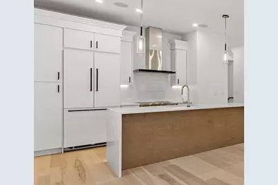327 Alewife Brook Pkwy #B, Somerville, MA 02144 - Photo 14