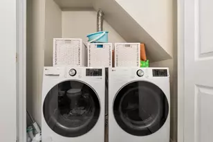 8 Seven Pines, Cambridge, MA 02140 - Photo 12