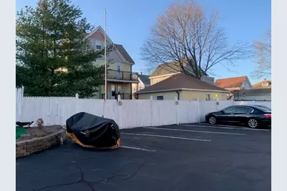 23 Branch St #4, Quincy, MA 02169 - Photo 2