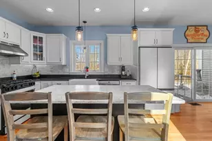 14 Teresa Dr, Millis, MA 02054 - Photo 10