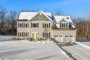 14 Teresa Dr, Millis, MA 02054 - Photo 1