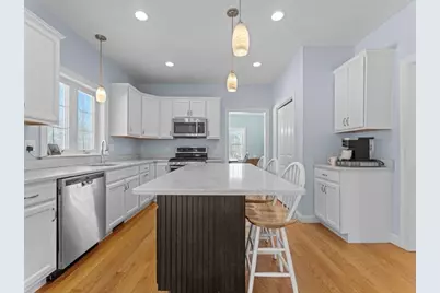 13 Teresa Dr, Millis, MA 02054 - Photo 12