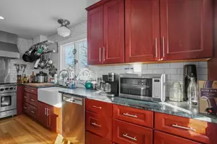 149 Market St, Amesbury, MA 01913 - Photo 6