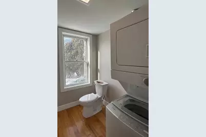 13 Hampden St #2, Westfield, MA 01085 - Photo 6