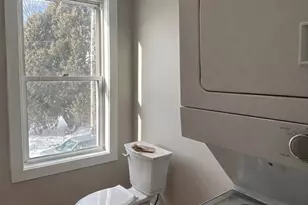 13 Hampden St, Westfield, MA 01085 - Photo 6