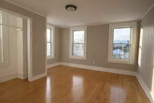 13 Hampden St, Westfield, MA 01085 - Photo 2