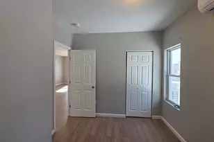 31 Hicks St, New Bedford, MA 02740 - Photo 12