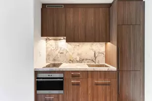 430 Stuart St, Boston, MA 02116 - Photo 8