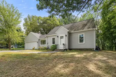 4 Westborough St, Worcester, MA 01604 - Photo 22
