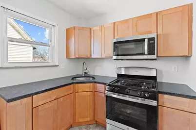 71 Arlington St #2, Boston, MA 02136 - Photo 2