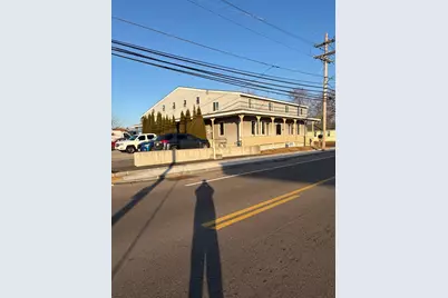 515 Wilbur Ave, Swansea, MA 02777 - Photo 1