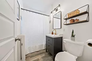 131 King St, Boston, MA 02122 - Photo 14