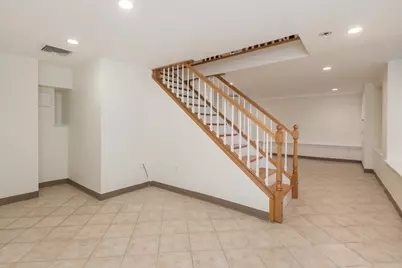 36 Sciarappa St #1, Cambridge, MA 02141 - Photo 18