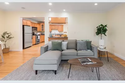 36 Sciarappa St #2, Cambridge, MA 02141 - Photo 8