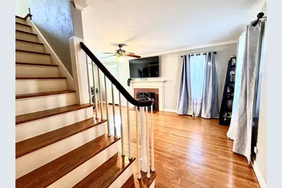 5 Fenimore Blvd, Springfield, MA 01108 - Photo 6