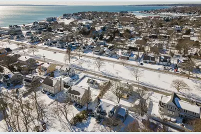 24 Montgomery Ct, Falmouth, MA 02540 - Photo 32