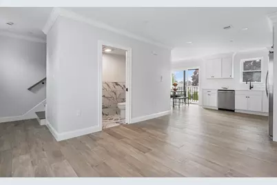 161 Sumner St #U2, Quincy, MA 02169 - Photo 8