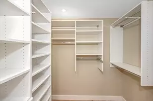 491 Dutton St, Lowell, MA 01854 - Photo 20